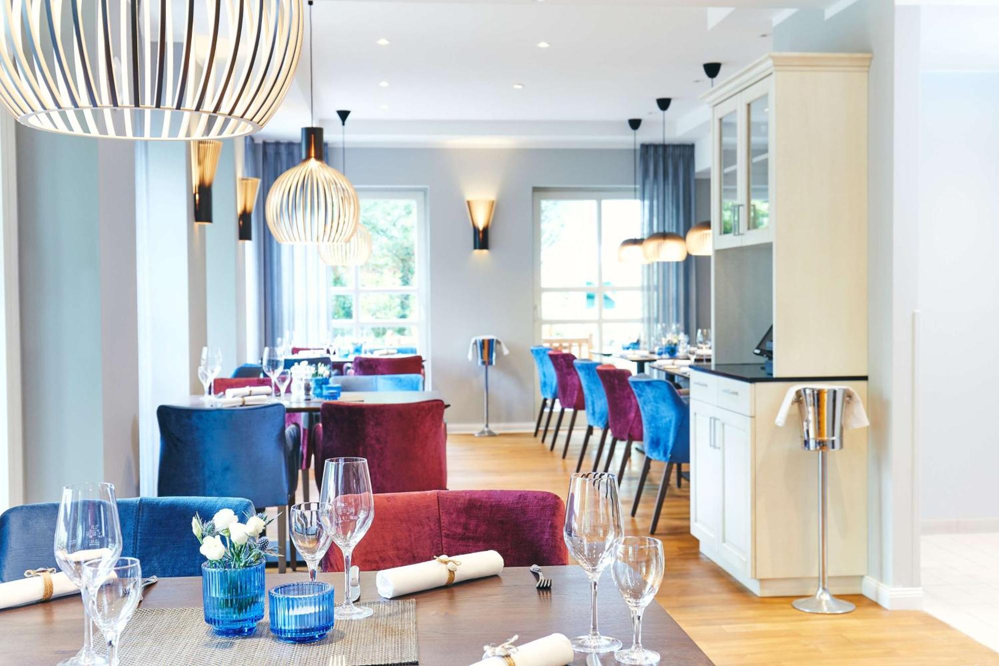 Dorint Strandresort & Spa Ostseebad Wustrow Wustrow  Esterno foto