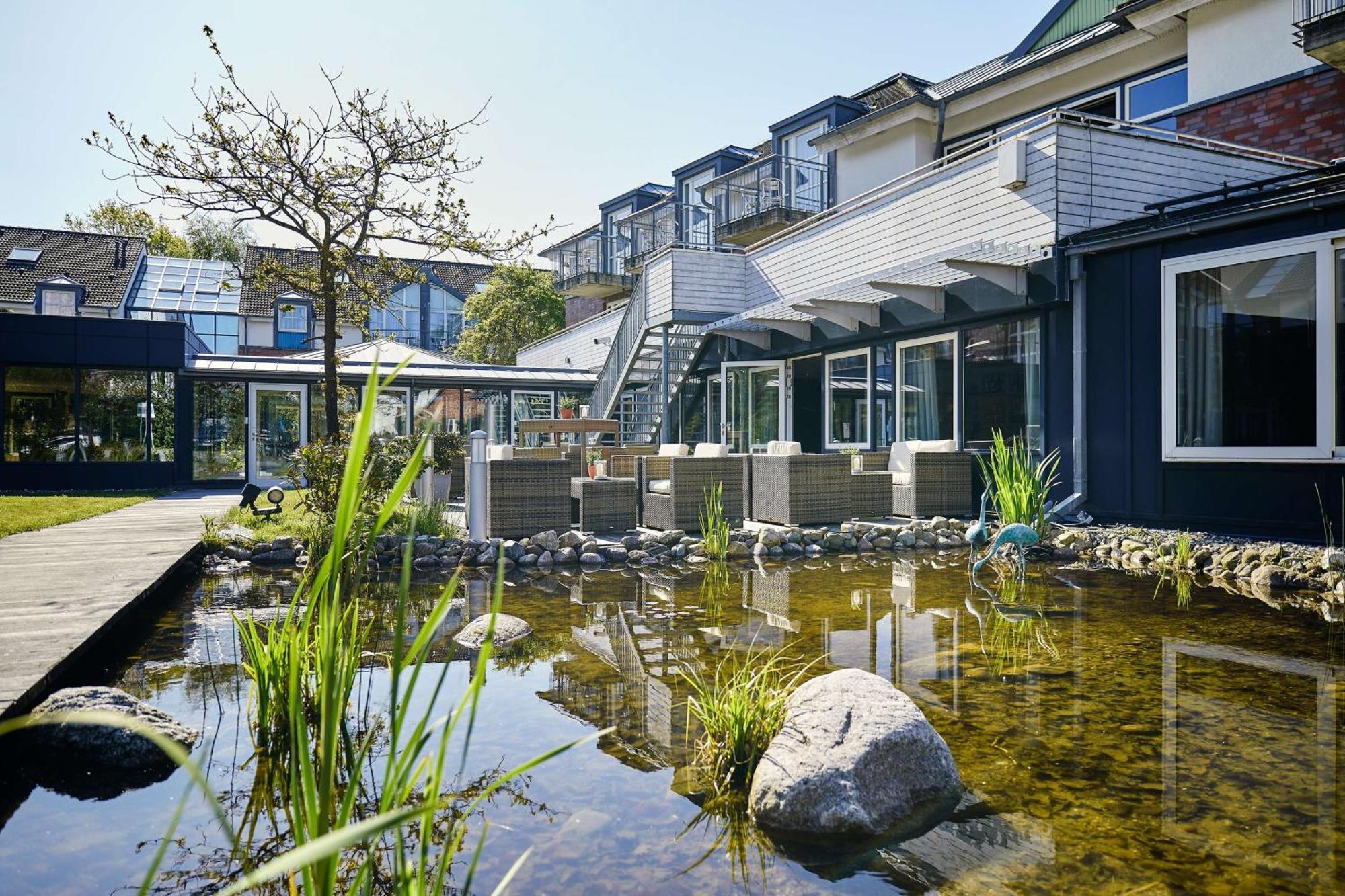 Dorint Strandresort & Spa Ostseebad Wustrow Wustrow  Esterno foto