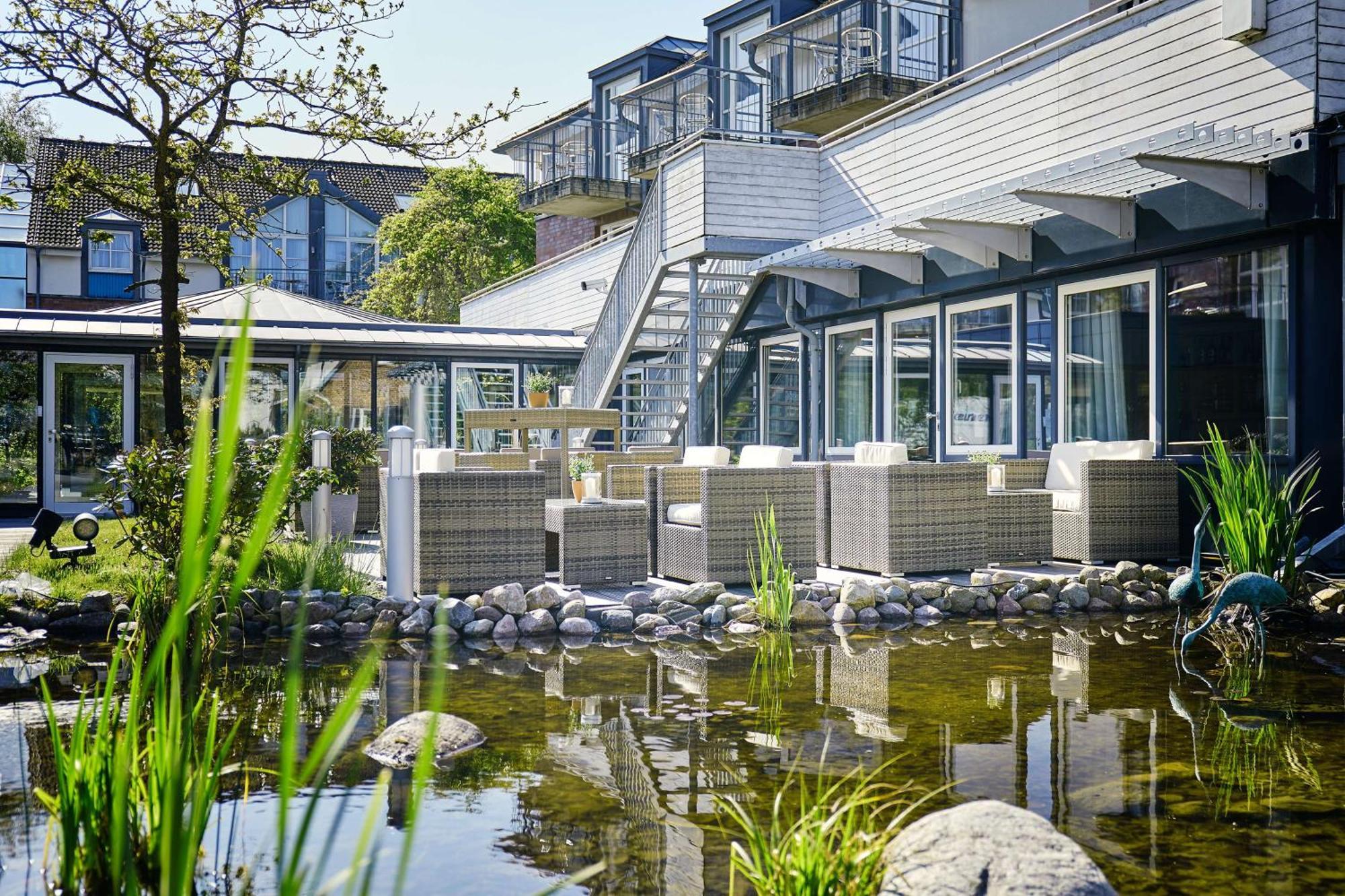 Dorint Strandresort & Spa Ostseebad Wustrow Wustrow  Esterno foto