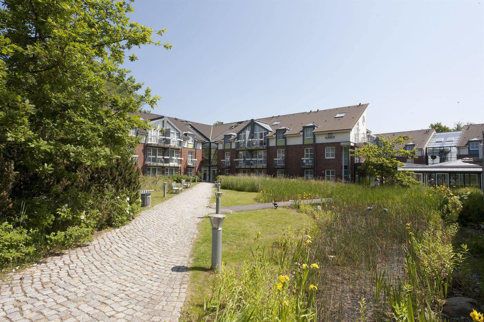 Dorint Strandresort & Spa Ostseebad Wustrow Wustrow  Esterno foto